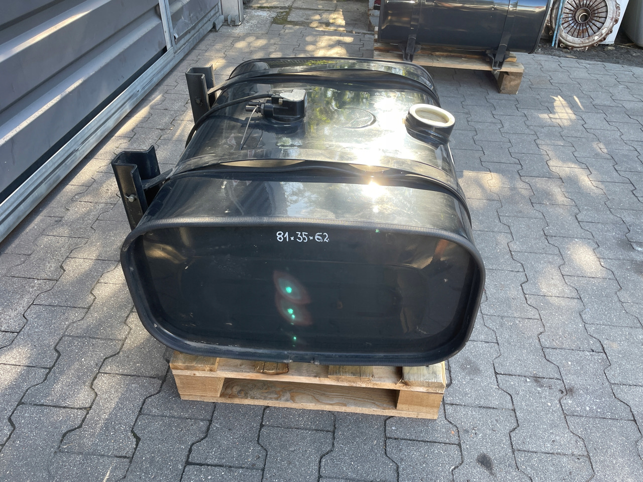 ZBIORNIK PALIWA MAN 150 L , L2000 TGL TGM 81122015818 - Brændstoftank for Lastbil: billede 3 ZBIORNIK PALIWA MAN 150 L , L2000 TGL TGM 81122015818 - Brændstoftank for Lastbil: billede 3