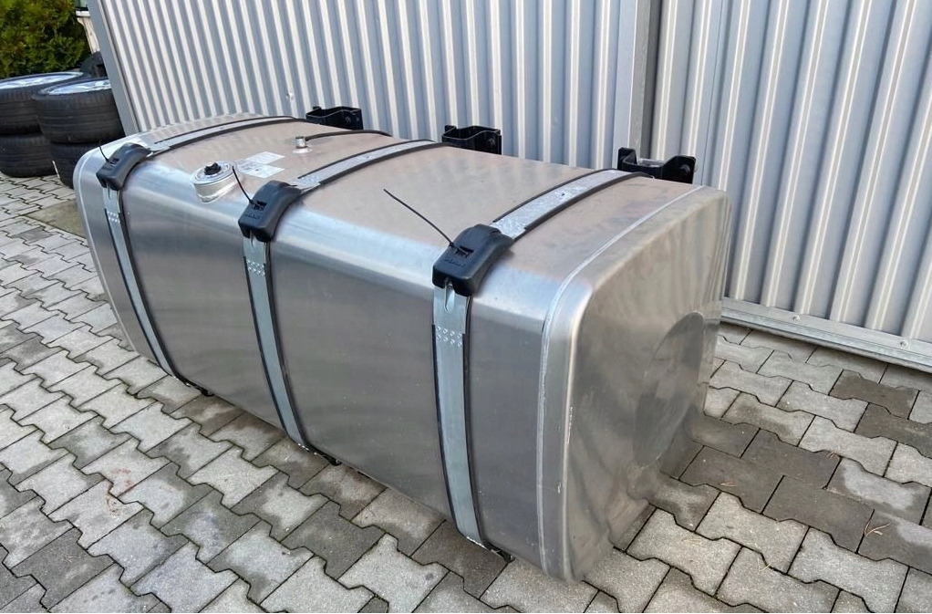 ZBIORNIK PALIWA MAN TGX TGS 710 L 81122016949 - Brændstoftank for Lastbil: billede 2 ZBIORNIK PALIWA MAN TGX TGS 710 L 81122016949 - Brændstoftank for Lastbil: billede 2