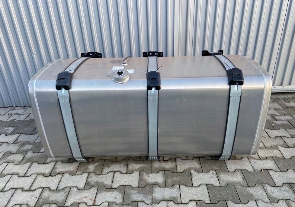 ZBIORNIK PALIWA MAN TGX TGS 710 L 81122016949 - Brændstoftank for Lastbil: billede 1 ZBIORNIK PALIWA MAN TGX TGS 710 L 81122016949 - Brændstoftank for Lastbil: billede 1