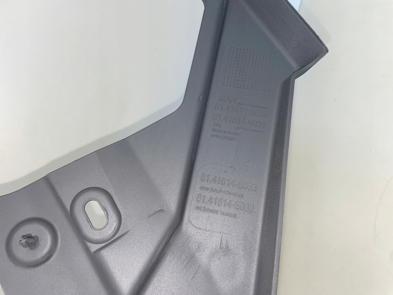 ZDERZAK ŚRODEK ZDERZAKA MASKOWNICA MAN TGX TGS 3 TG3 81416146033 - Kofanger for Lastbil: billede 5 ZDERZAK ŚRODEK ZDERZAKA MASKOWNICA MAN TGX TGS 3 TG3 81416146033 - Kofanger for Lastbil: billede 5