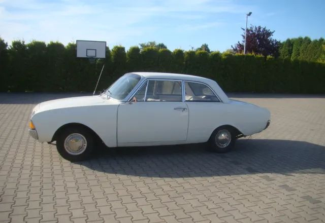 Ford Taunus - Bil: billede 2 Ford Taunus - Bil: billede 2