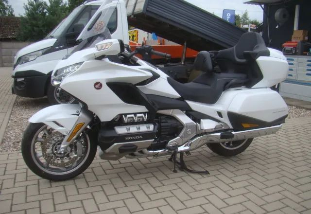 Honda GL - Motorcykel: billede 2 Honda GL - Motorcykel: billede 2