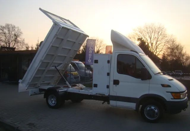 Iveco DAILY 40 C 12 - Ladbil med tip: billede 4 Iveco DAILY 40 C 12 - Ladbil med tip: billede 4
