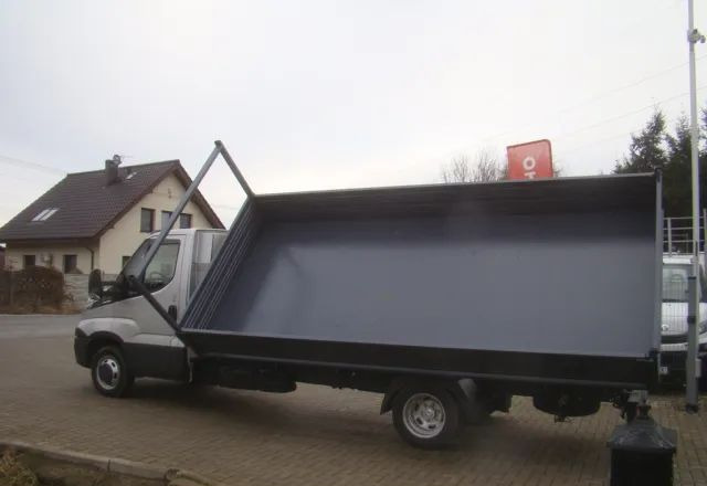Iveco DAILY 50 C 17 3-STRONNA WYWROTKA 4.80M 3.5T - Ladbil med tip: billede 2 Iveco DAILY 50 C 17 3-STRONNA WYWROTKA 4.80M 3.5T - Ladbil med tip: billede 2