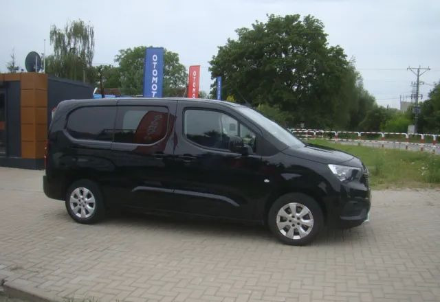 Opel COMBO 1.5D MAXI FUL OPCJA WYPOSAŻENIA - Små varebil: billede 5 Opel COMBO 1.5D MAXI FUL OPCJA WYPOSAŻENIA - Små varebil: billede 5