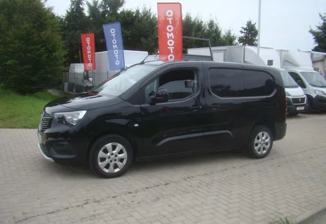 Opel COMBO 1.5D MAXI FUL OPCJA WYPOSAŻENIA - Små varebil: billede 2 Opel COMBO 1.5D MAXI FUL OPCJA WYPOSAŻENIA - Små varebil: billede 2