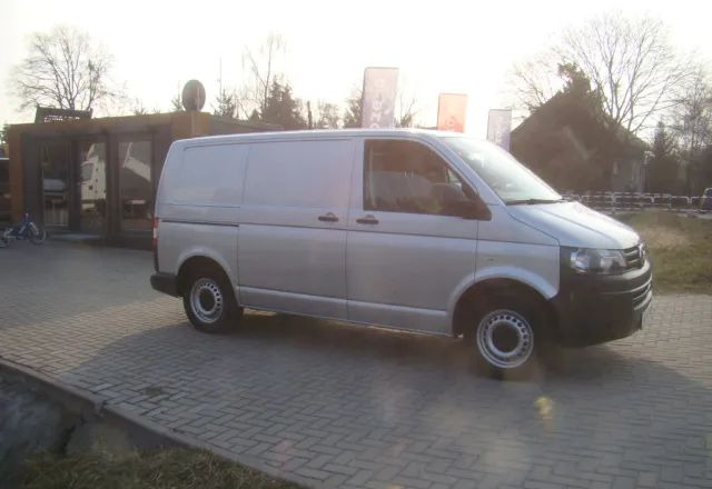 Volkswagen TRANSPORTER T 5 2.0TDI 100%PRZEBIEG - Varevogn: billede 5 Volkswagen TRANSPORTER T 5 2.0TDI 100%PRZEBIEG - Varevogn: billede 5