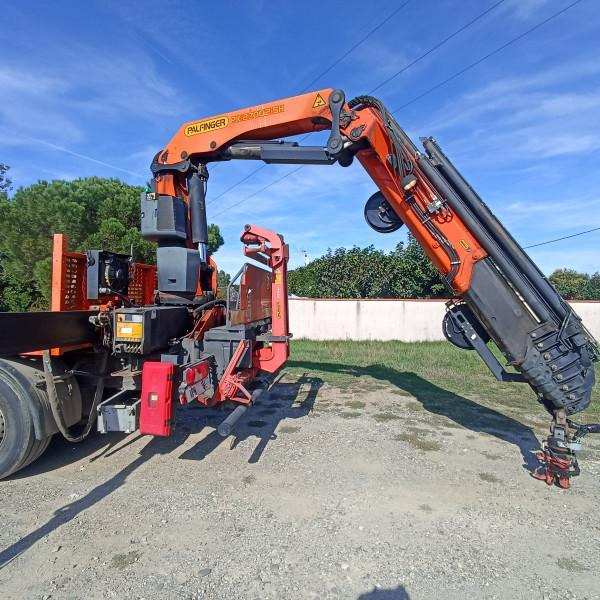 Scania P 410 - Lastbil med lad, Lastbil med kran: billede 4 Scania P 410 - Lastbil med lad, Lastbil med kran: billede 4