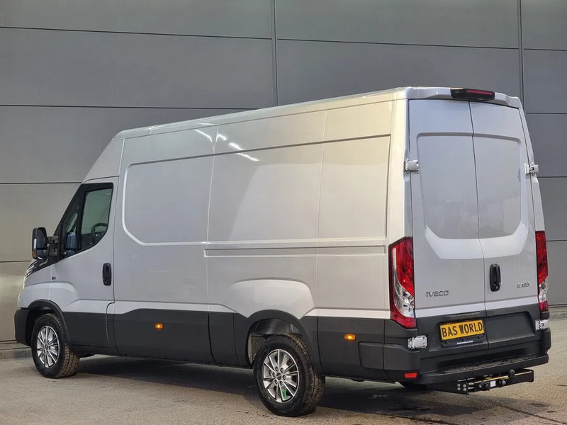 Iveco Daily 35S21 L2H2 Automatic Clima Cruise LED Parkingsensors Camera Towbar LED Euro6 2024 - Varevogn: billede 4 Iveco Daily 35S21 L2H2 Automatic Clima Cruise LED Parkingsensors Camera Towbar LED Euro6 2024 - Varevogn: billede 4