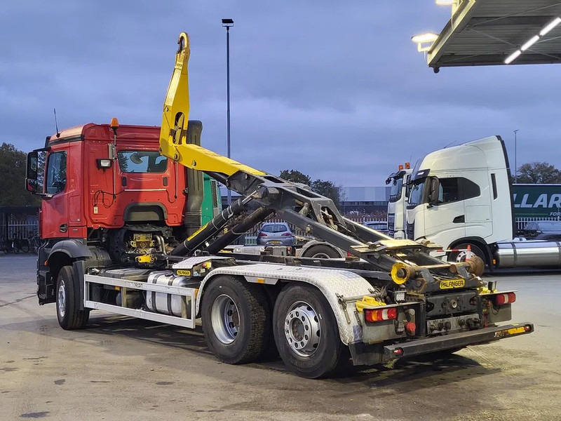 Mercedes-Benz Arocs 2648 Arocs 2648 - Lastbil med wirehejs: billede 2 Mercedes-Benz Arocs 2648 Arocs 2648 - Lastbil med wirehejs: billede 2