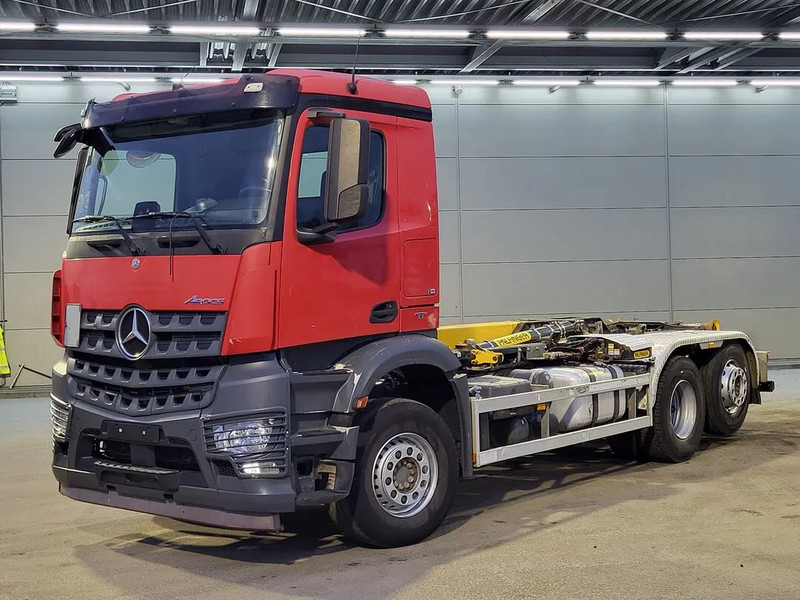 Mercedes-Benz Arocs 2648 Arocs 2648 - Lastbil med wirehejs: billede 3 Mercedes-Benz Arocs 2648 Arocs 2648 - Lastbil med wirehejs: billede 3