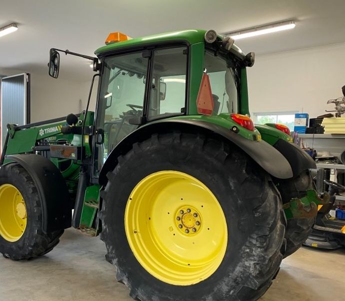 John Deere 6330 Premium - Traktor: billede 2 John Deere 6330 Premium - Traktor: billede 2