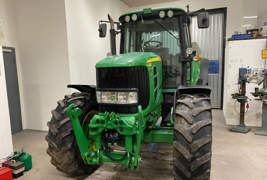 John Deere 6930 Premium - Traktor: billede 2 John Deere 6930 Premium - Traktor: billede 2