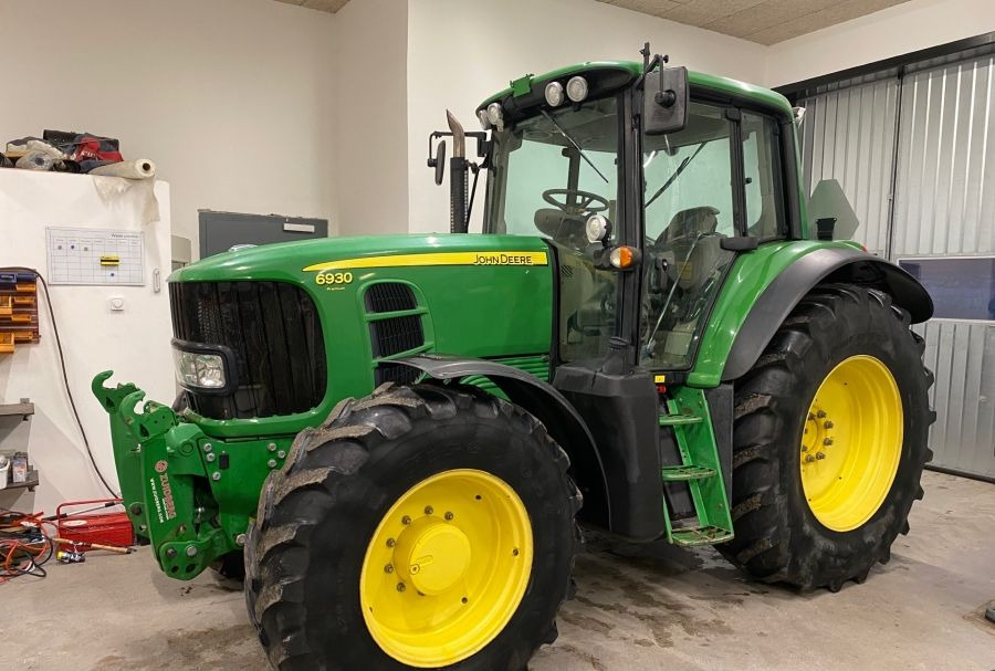 John Deere 6930 Premium - Traktor: billede 1 John Deere 6930 Premium - Traktor: billede 1