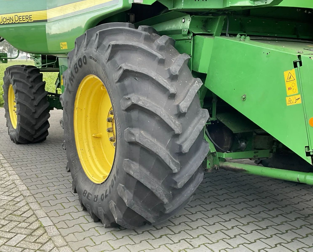 John Deere T560 - Mejetærsker: billede 5 John Deere T560 - Mejetærsker: billede 5
