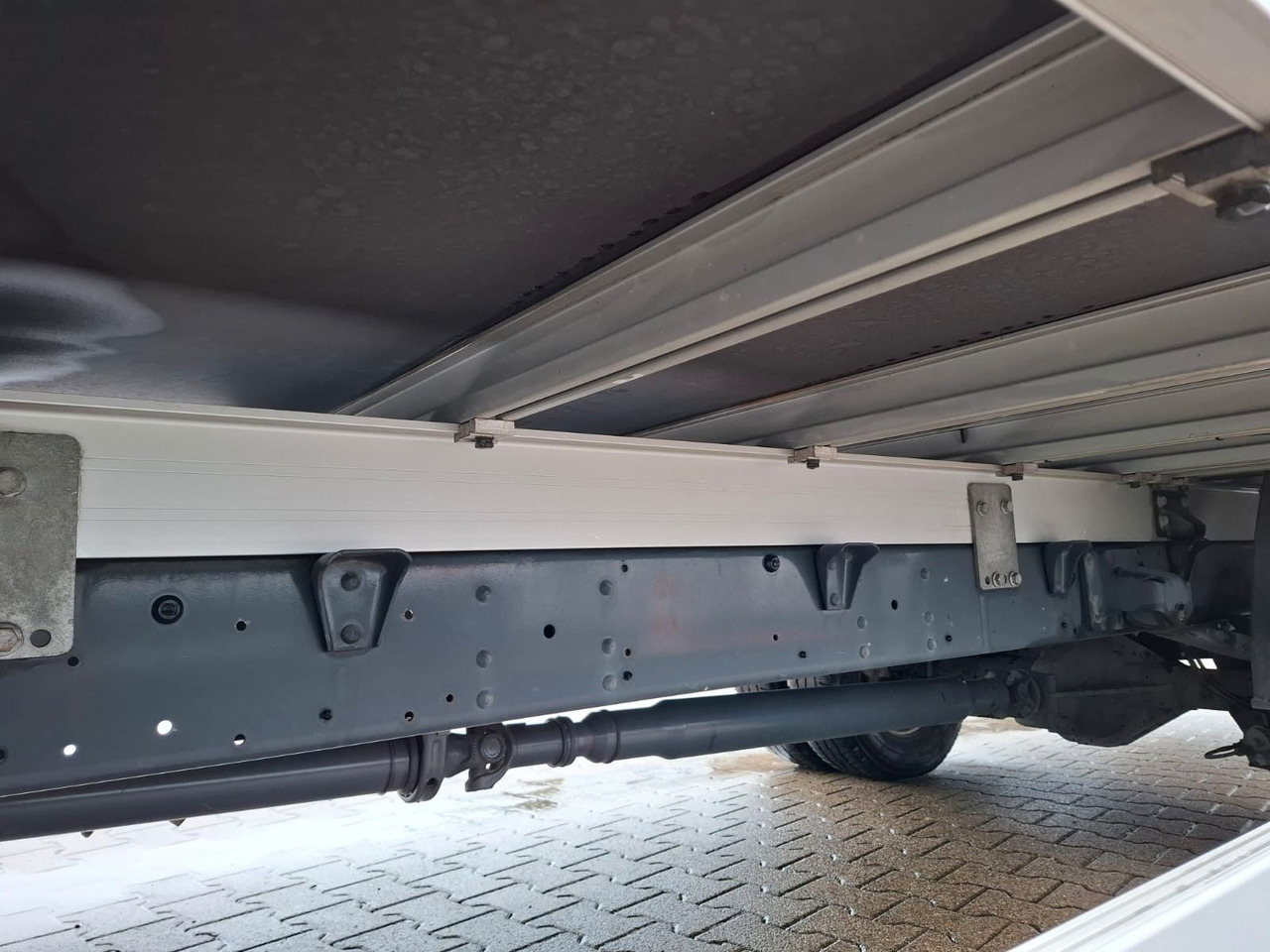 Iveco 72-210A8/P, Klima, Luft, HiMatic, LBW, RFK, - Varebil med presenning: billede 5 Iveco 72-210A8/P, Klima, Luft, HiMatic, LBW, RFK, - Varebil med presenning: billede 5