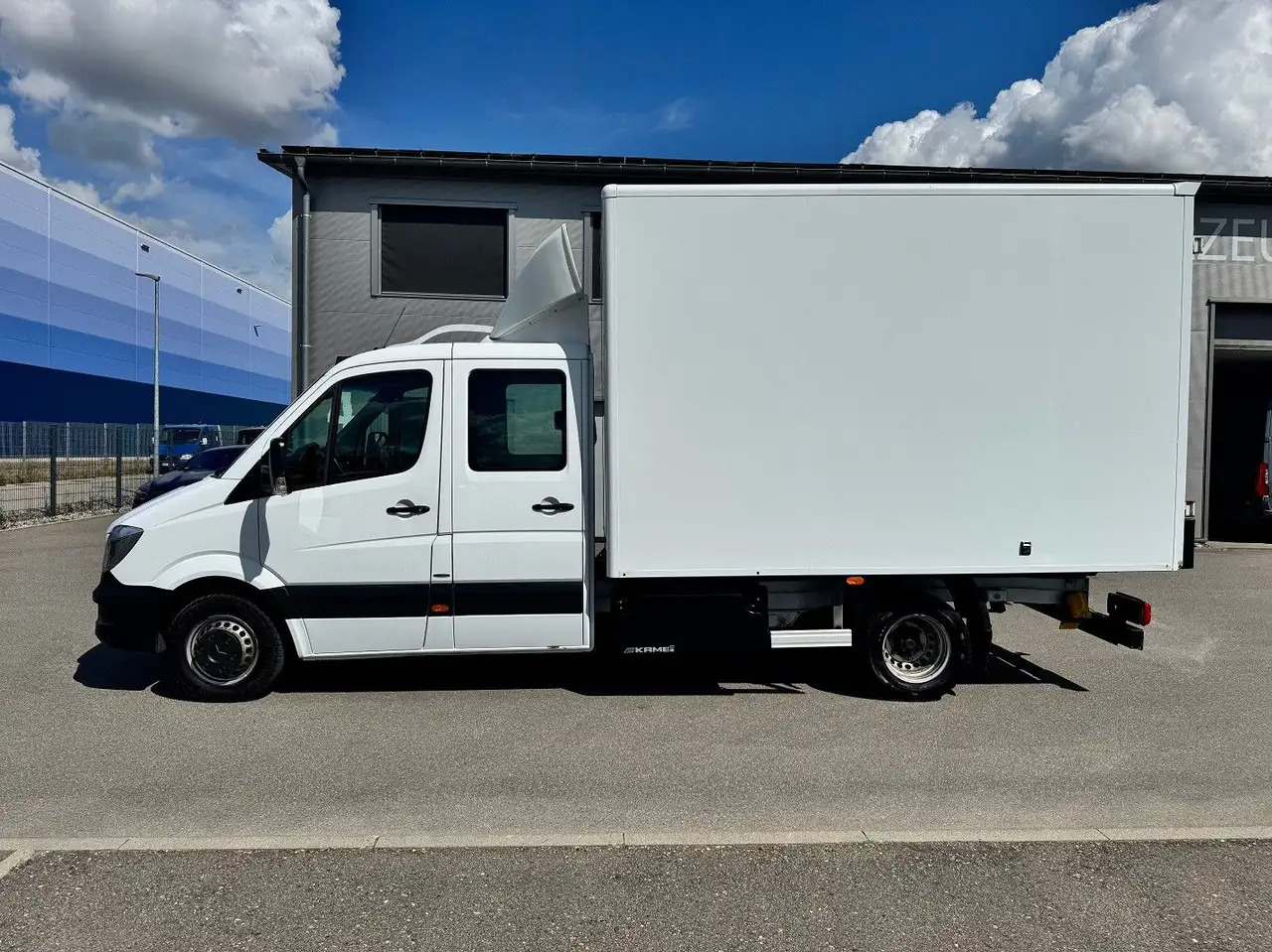 Mercedes-Benz Sprinter 519 CDI Maxi Lang DoKa Koffer AHK Klima - Varebil med kasse, Mandskabsbil: billede 3 Mercedes-Benz Sprinter 519 CDI Maxi Lang DoKa Koffer AHK Klima - Varebil med kasse, Mandskabsbil: billede 3