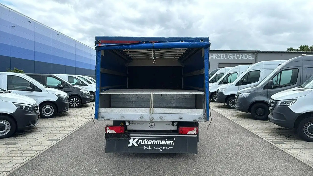 Mercedes-Benz Sprinter 519 CDI Pritsche+Plane 6x2 XXL - Varebil med presenning: billede 3 Mercedes-Benz Sprinter 519 CDI Pritsche+Plane 6x2 XXL - Varebil med presenning: billede 3