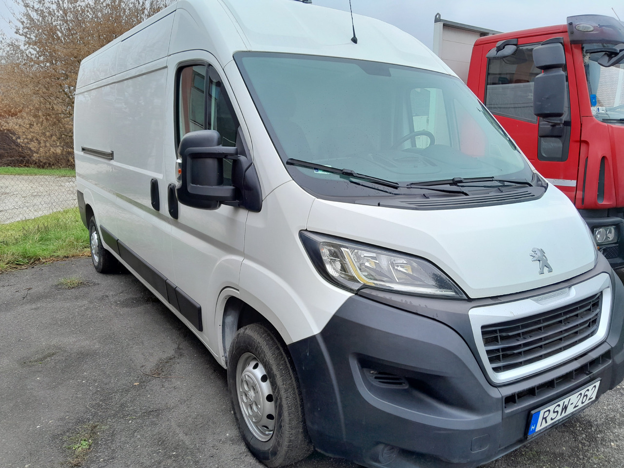 PEUGEOT BOXER 2.2 BlueHDI 350 FT L3H2 Pro - Varebil med kasse: billede 1 PEUGEOT BOXER 2.2 BlueHDI 350 FT L3H2 Pro - Varebil med kasse: billede 1