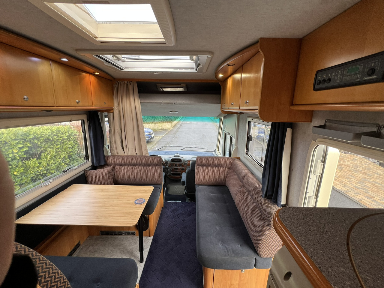 CONCORDE Charisma 750 G Mercedes 416 CDI - Helintegreret autocamper: billede 3 CONCORDE Charisma 750 G Mercedes 416 CDI - Helintegreret autocamper: billede 3