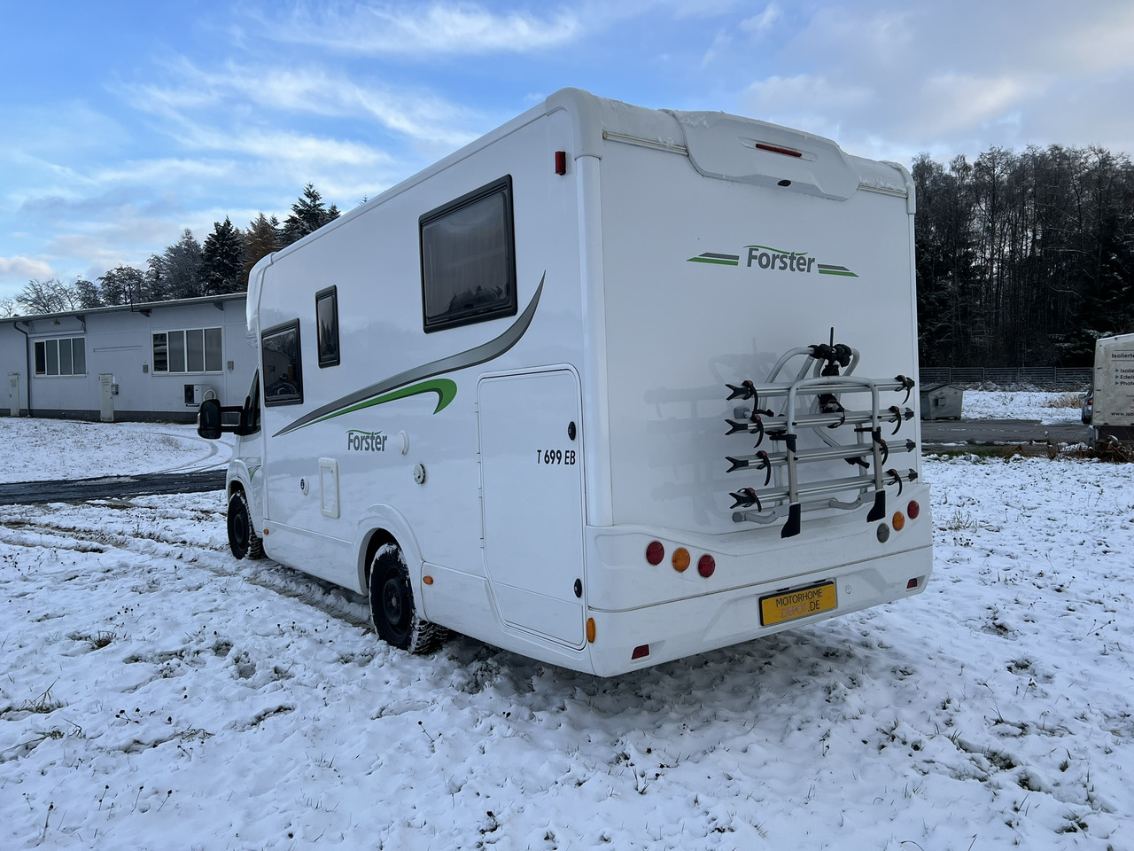 FORSTER T 699 EB Hubbett - Markise - Fahrradtr. - Delintegreret autocamper: billede 2 FORSTER T 699 EB Hubbett - Markise - Fahrradtr. - Delintegreret autocamper: billede 2