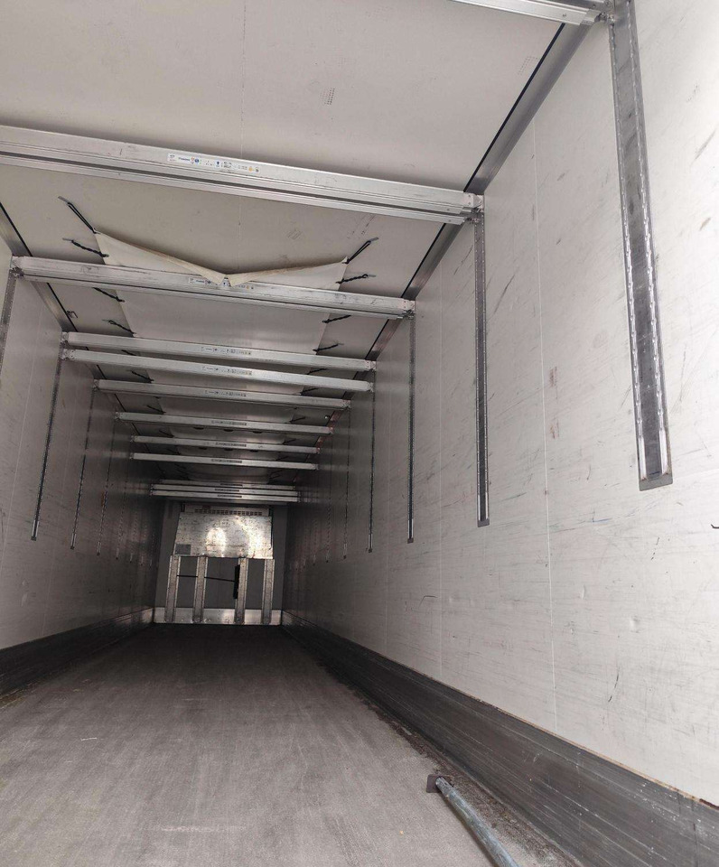 Krone CARRIER VECTOR 1550 - Kølevogn sættevogn: billede 3 Krone CARRIER VECTOR 1550 - Kølevogn sættevogn: billede 3