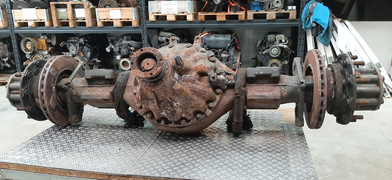 Gebrauchte DB Axor 18 - 24, Hypoidachse, 13 Tonnen, Artikel - Nr. : 81.99999 - 9999 - Bagaksel for Lastbil: billede 5 Gebrauchte DB Axor 18 - 24, Hypoidachse, 13 Tonnen, Artikel - Nr. : 81.99999 - 9999 - Bagaksel for Lastbil: billede 5