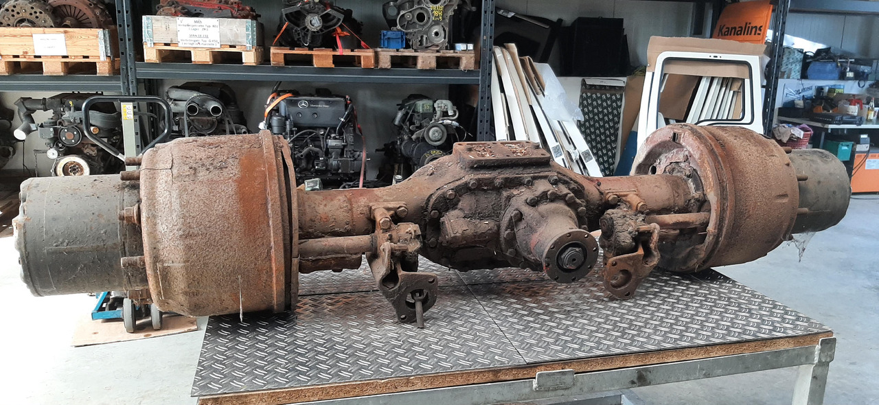 Gebrauchte DB, Planetenachse, Artikel - Nr. : 81.99999 - 9999 - Bagaksel for Lastbil: billede 4 Gebrauchte DB, Planetenachse, Artikel - Nr. : 81.99999 - 9999 - Bagaksel for Lastbil: billede 4