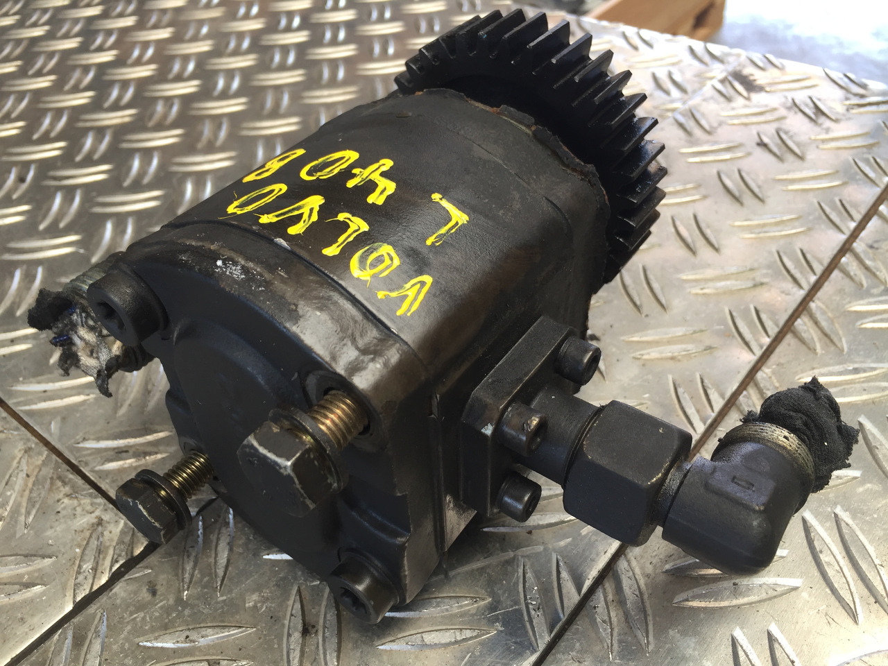 Gebrauchte Hydraulikpumpe / Lenkung VOLVO Radlader L40 B, Artikel - Nr. : 0 510 515 309 - Hydraulikpumpe for Lastbil: billede 1 Gebrauchte Hydraulikpumpe / Lenkung VOLVO Radlader L40 B, Artikel - Nr. : 0 510 515 309 - Hydraulikpumpe for Lastbil: billede 1