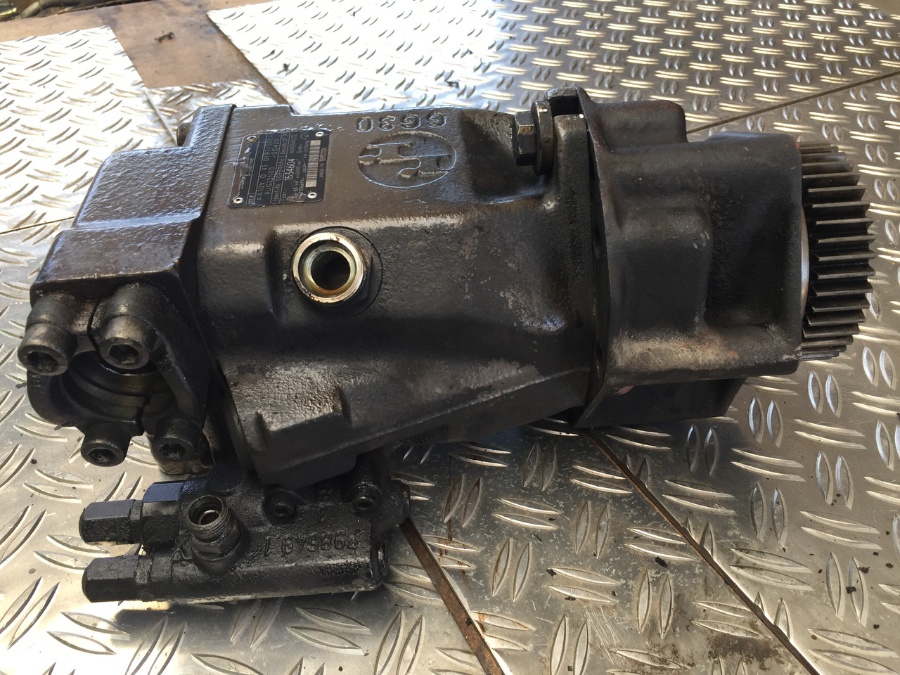 Hydraulikpumpe for Lastbil Gebrauchte Hydraulikpumpe / Lenkung VOLVO Radlader L40 B, Artikel - Nr. : 1534604: billede 21