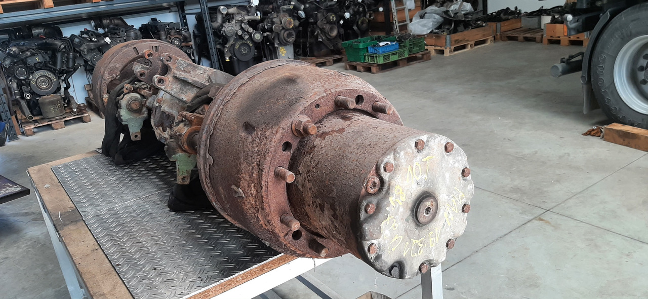 Gebrauchte MAN 19.321, Außenplanetenachse, Artikel - Nr. : 81.99999 - 9999 - Bagaksel for Lastbil: billede 4 Gebrauchte MAN 19.321, Außenplanetenachse, Artikel - Nr. : 81.99999 - 9999 - Bagaksel for Lastbil: billede 4