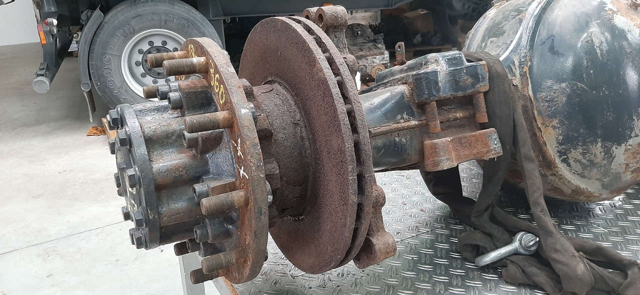 Bagaksel for Lastbil Gebrauchte MAN TGA 18.360 Hypoidachse, 13 Tonnen, Artikel - Nr. : 81.35010 - 6132: billede 10