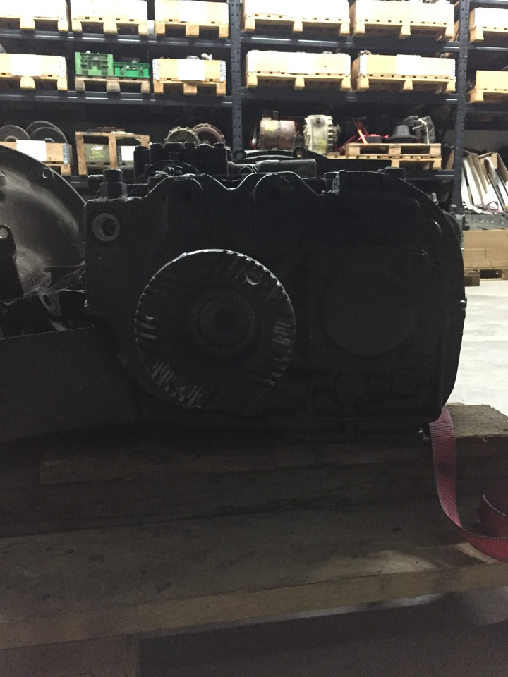 Gebrauchtes Getriebe MAN TGL 8.180, Typ : S6 - 850 TO LL, Artikel - Nr. : 81.32004 - 6139 - Gearkasse for Lastbil: billede 3 Gebrauchtes Getriebe MAN TGL 8.180, Typ : S6 - 850 TO LL, Artikel - Nr. : 81.32004 - 6139 - Gearkasse for Lastbil: billede 3