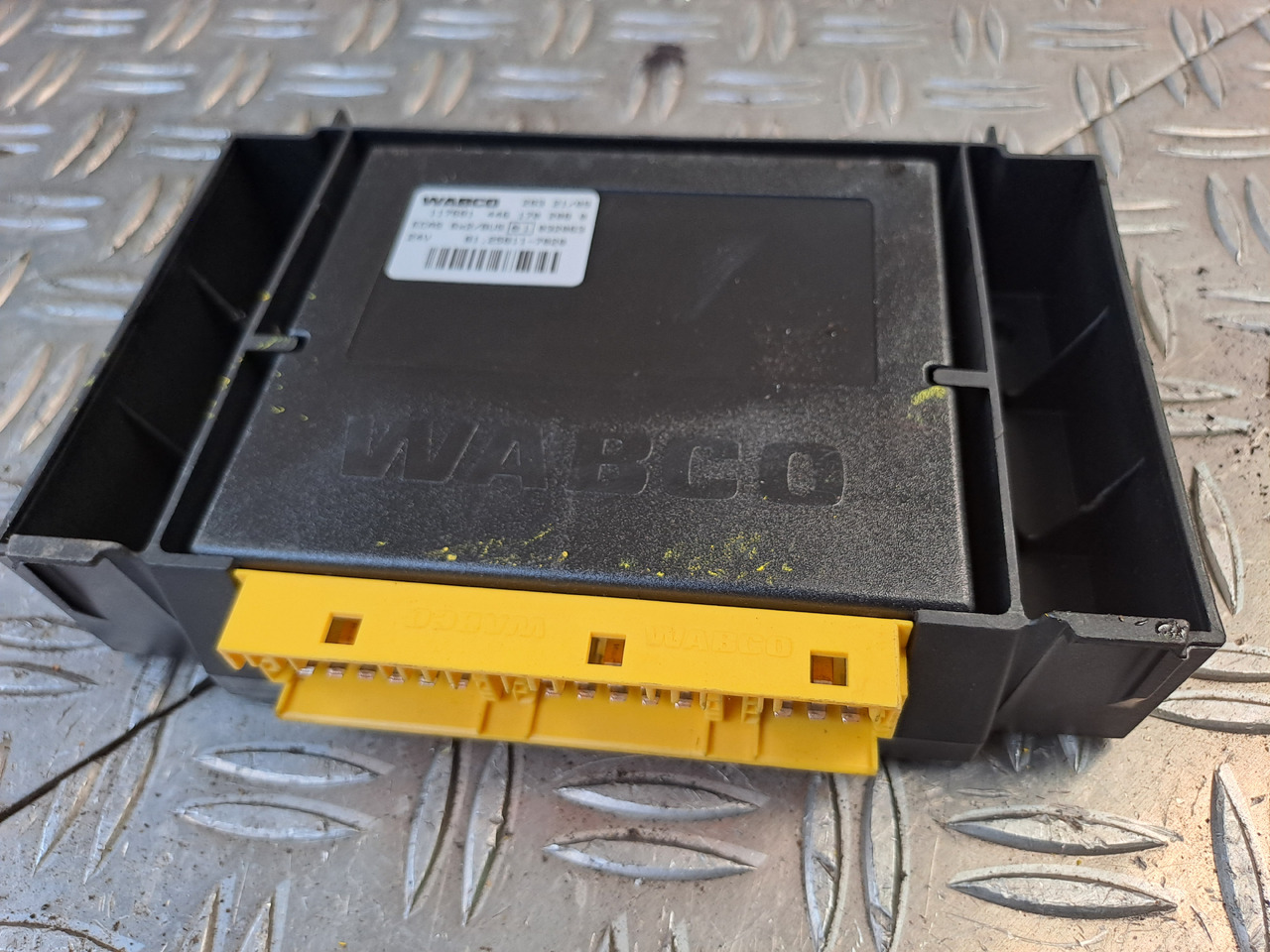 Gebrauchtes MAN TGX 26.440 Steuergerät ECAS Luftfederung, Artikel - Nr.: 81.25811 - 7020 - Kontrol blok for Lastbil: billede 2 Gebrauchtes MAN TGX 26.440 Steuergerät ECAS Luftfederung, Artikel - Nr.: 81.25811 - 7020 - Kontrol blok for Lastbil: billede 2