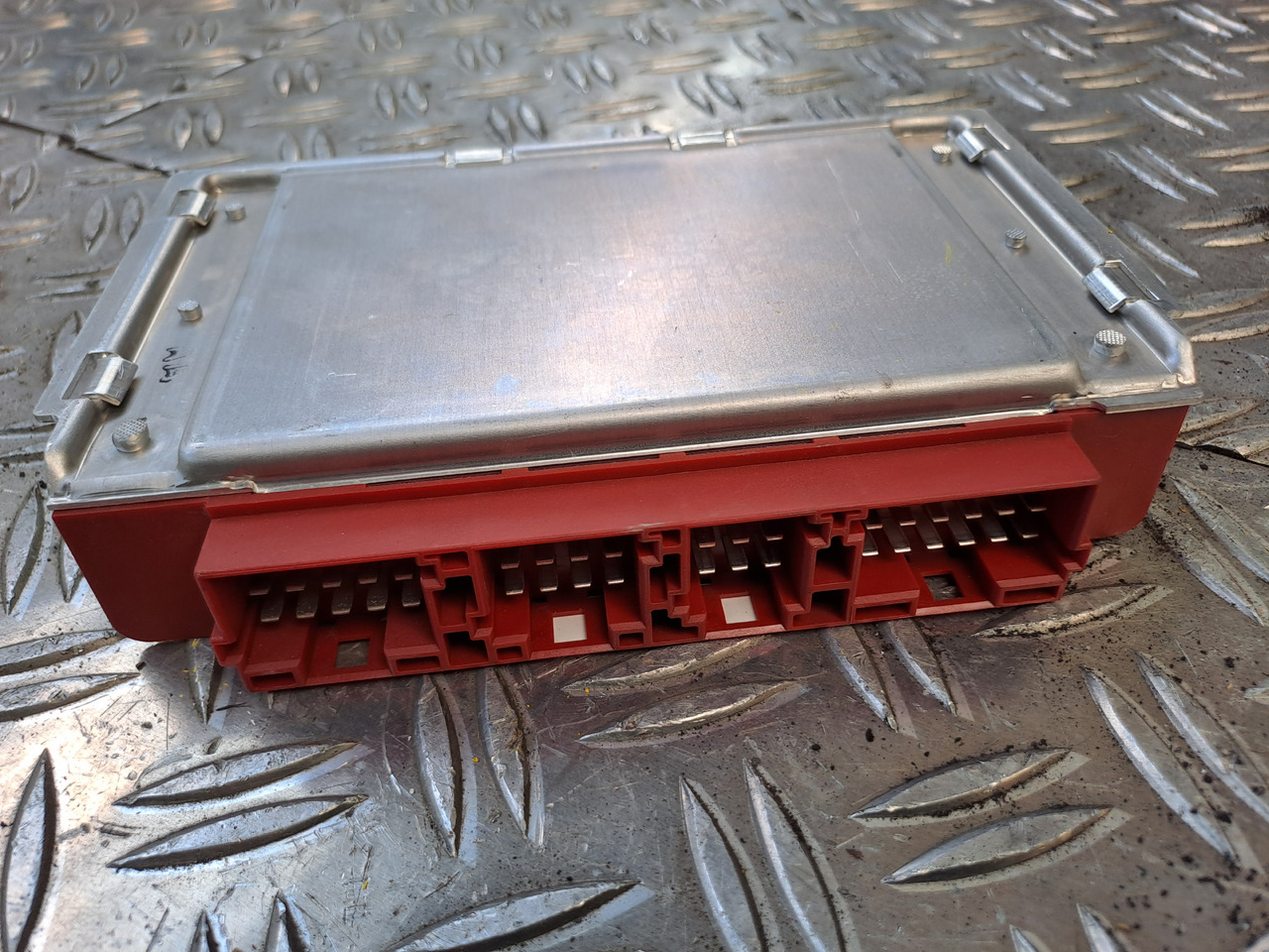 Gebrauchtes MAN TGX 26.440 Steuergerät Intarder, Artikel - Nr.: 81.25810 - 6023 - Kontrol blok for Lastbil: billede 5 Gebrauchtes MAN TGX 26.440 Steuergerät Intarder, Artikel - Nr.: 81.25810 - 6023 - Kontrol blok for Lastbil: billede 5