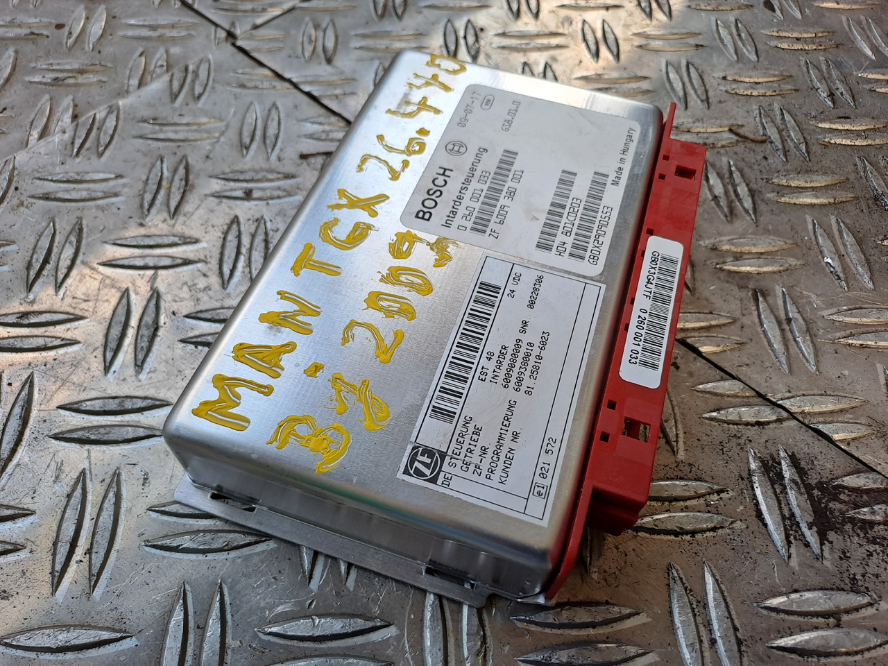 Gebrauchtes MAN TGX 26.440 Steuergerät Intarder, Artikel - Nr.: 81.25810 - 6023 - Kontrol blok for Lastbil: billede 2 Gebrauchtes MAN TGX 26.440 Steuergerät Intarder, Artikel - Nr.: 81.25810 - 6023 - Kontrol blok for Lastbil: billede 2