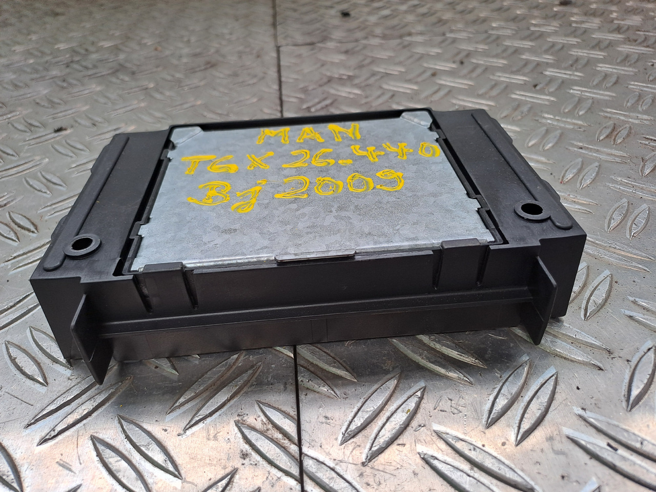 Gebrauchtes MAN TGX 26.440 Steuergerät zentraler Bordrechner, Artikel - Nr. : 81.25806 - 7096 - Kontrol blok for Lastbil: billede 4 Gebrauchtes MAN TGX 26.440 Steuergerät zentraler Bordrechner, Artikel - Nr. : 81.25806 - 7096 - Kontrol blok for Lastbil: billede 4