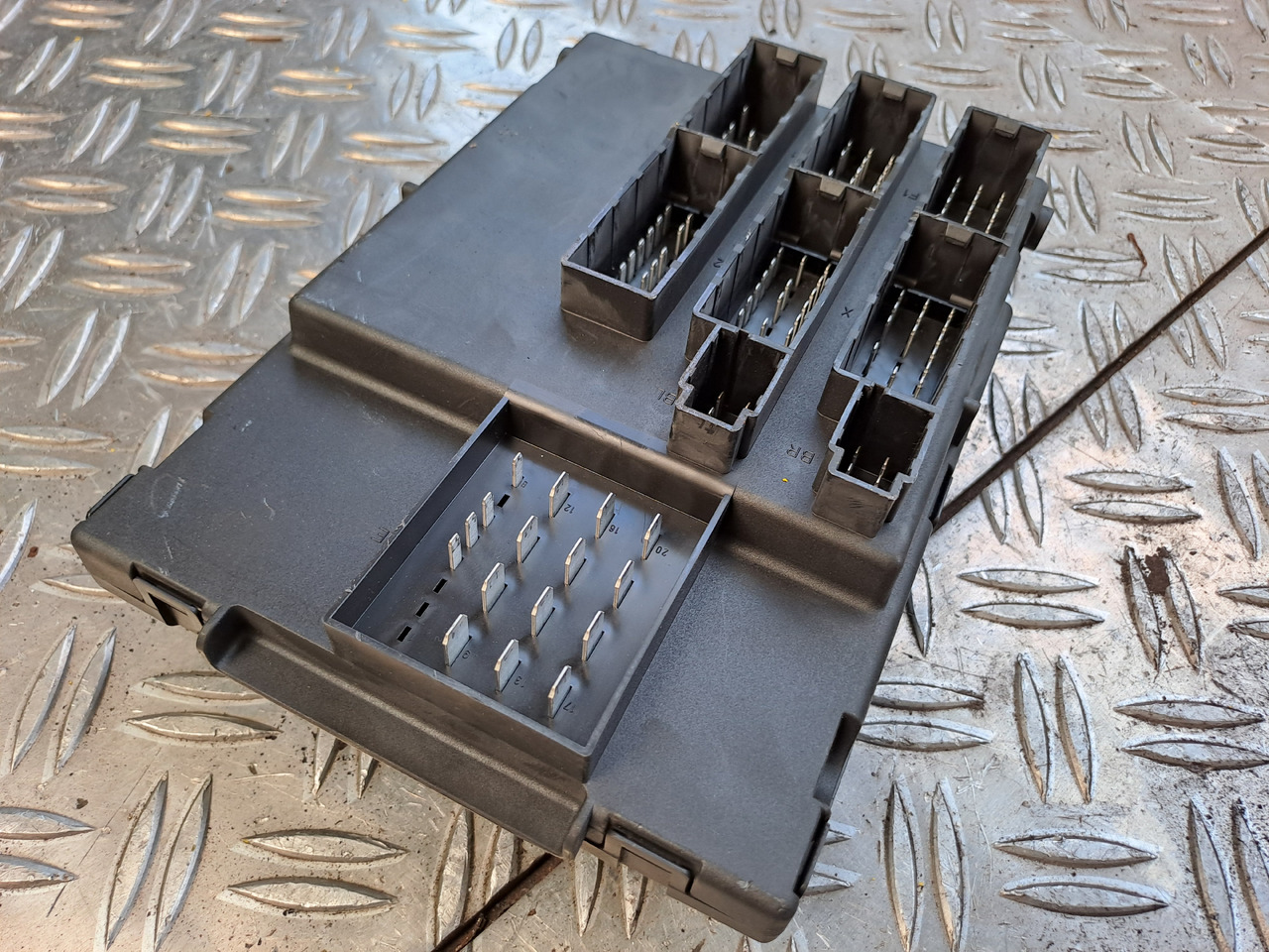 Gebrauchtes MAN TGX 26.440 Steuergerät zentraler Bordrechner, Artikel - Nr.: 81.25806 - 7096 - Kontrol blok for Lastbil: billede 5 Gebrauchtes MAN TGX 26.440 Steuergerät zentraler Bordrechner, Artikel - Nr.: 81.25806 - 7096 - Kontrol blok for Lastbil: billede 5