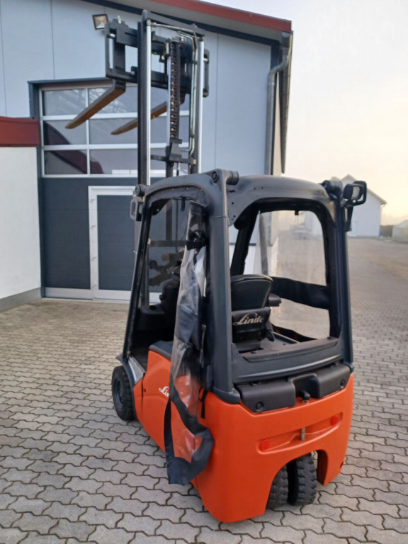 LINDE Stapler E16-01 Duplexmast, Seitenschieber - El gaffeltruck: billede 1 LINDE Stapler E16-01 Duplexmast, Seitenschieber - El gaffeltruck: billede 1