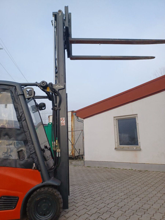 LINDE Stapler E16-01 Duplexmast, Seitenschieber - El gaffeltruck: billede 3 LINDE Stapler E16-01 Duplexmast, Seitenschieber - El gaffeltruck: billede 3