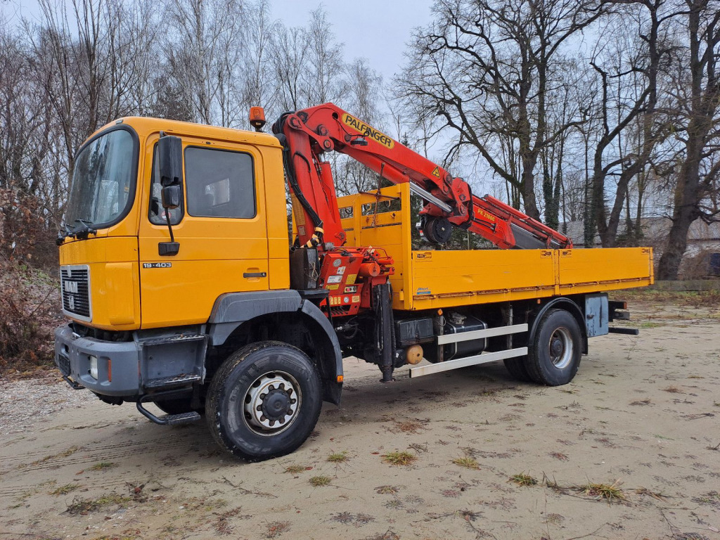 MAN 19.403 Pritsche 4x4 mit Palfingerkran PK 21000 mit Funk - Fernbedienung - Lastbil med kran: billede 1 MAN 19.403 Pritsche 4x4 mit Palfingerkran PK 21000 mit Funk - Fernbedienung - Lastbil med kran: billede 1