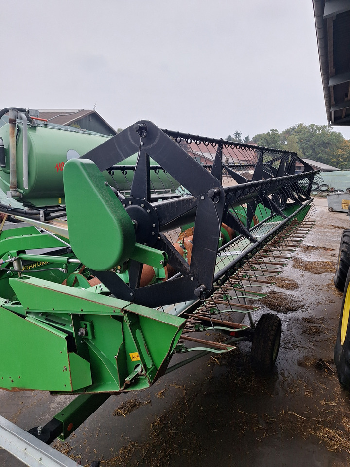 JOHN DEERE T550 - Mejetærsker: billede 3 JOHN DEERE T550 - Mejetærsker: billede 3