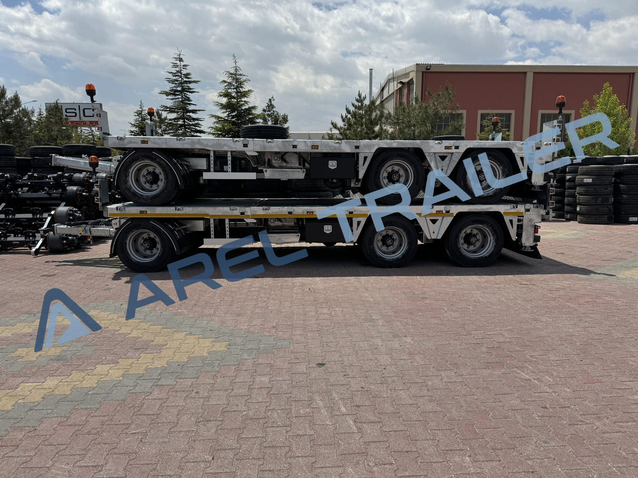 AREL TRAILER 2+1 AXLE DRAWBAR REMORQUE TRAILER - Nedbygget platform påhængsvogn: billede 2 AREL TRAILER 2+1 AXLE DRAWBAR REMORQUE TRAILER - Nedbygget platform påhængsvogn: billede 2