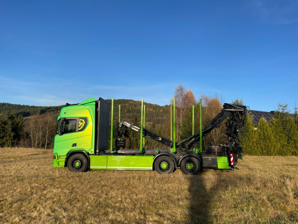 SCANIA 650 „BANDZIOR” - Tømmerbil, Lastbil med kran: billede 5 SCANIA 650 „BANDZIOR” - Tømmerbil, Lastbil med kran: billede 5