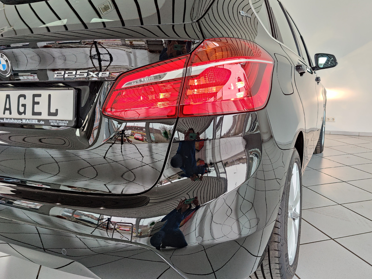 BMW 225 xe ActiveTourer iPerf. Advantage*Navi*SHZ* Hybrid 165kW - Sedan: billede 5 BMW 225 xe ActiveTourer iPerf. Advantage*Navi*SHZ* Hybrid 165kW - Sedan: billede 5