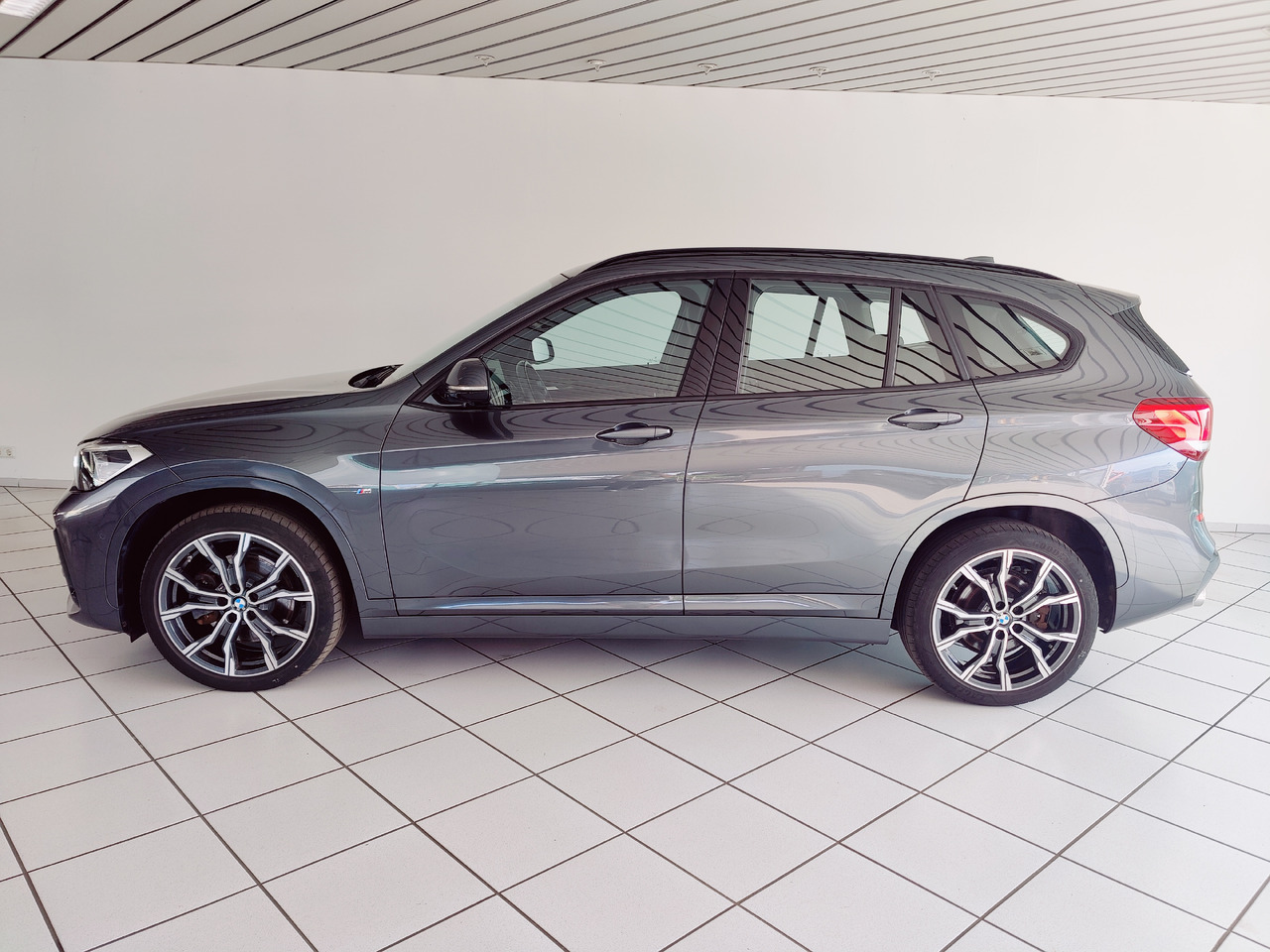 BMW X1 xDrive 20 d M Sport Navi Ambiente PDC SHZ Apple Android - SUV: billede 5 BMW X1 xDrive 20 d M Sport Navi Ambiente PDC SHZ Apple Android - SUV: billede 5