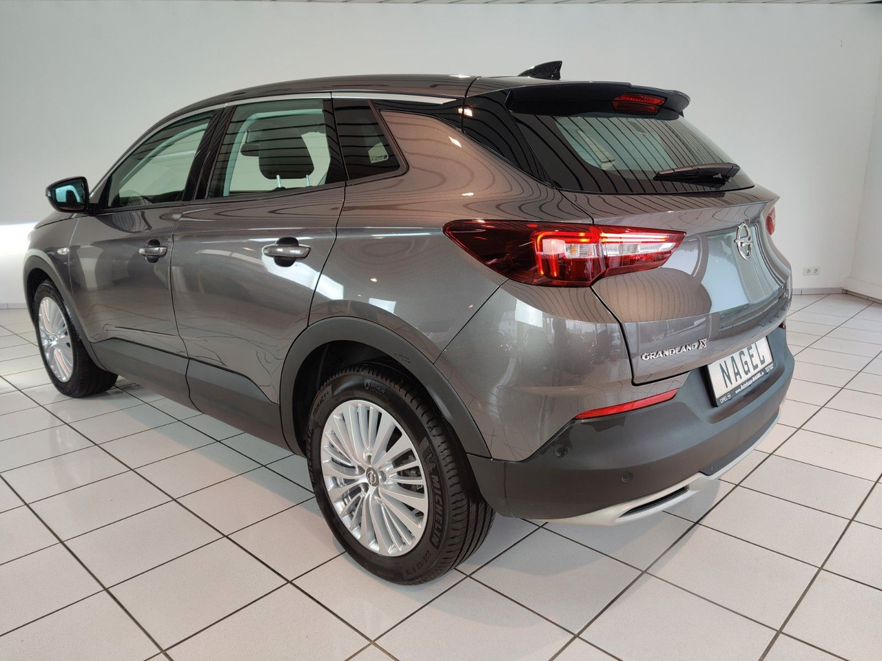 SUV Opel Grandland X 1,2 Business Inno. Navi Leder PDC DAB LED: billede 6 SUV Opel Grandland X 1,2 Business Inno. Navi Leder PDC DAB LED: billede 6