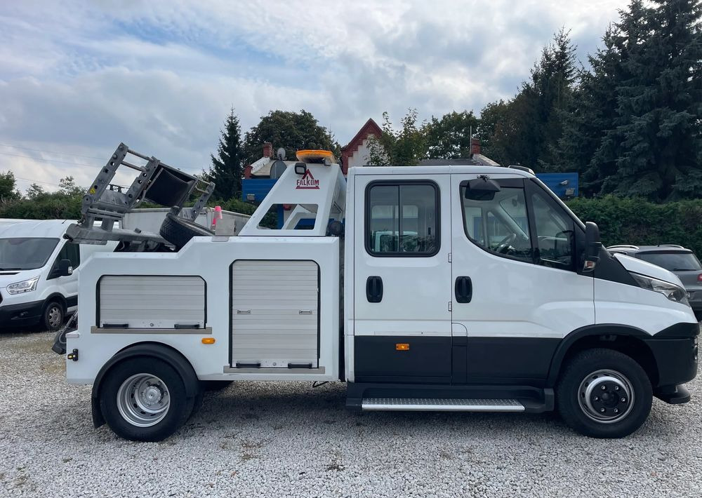 Iveco Daily 70C18 Hi-Matic Pomoc drogowa Holownik 2019r - Bjærgningskøretøj: billede 4 Iveco Daily 70C18 Hi-Matic Pomoc drogowa Holownik 2019r - Bjærgningskøretøj: billede 4