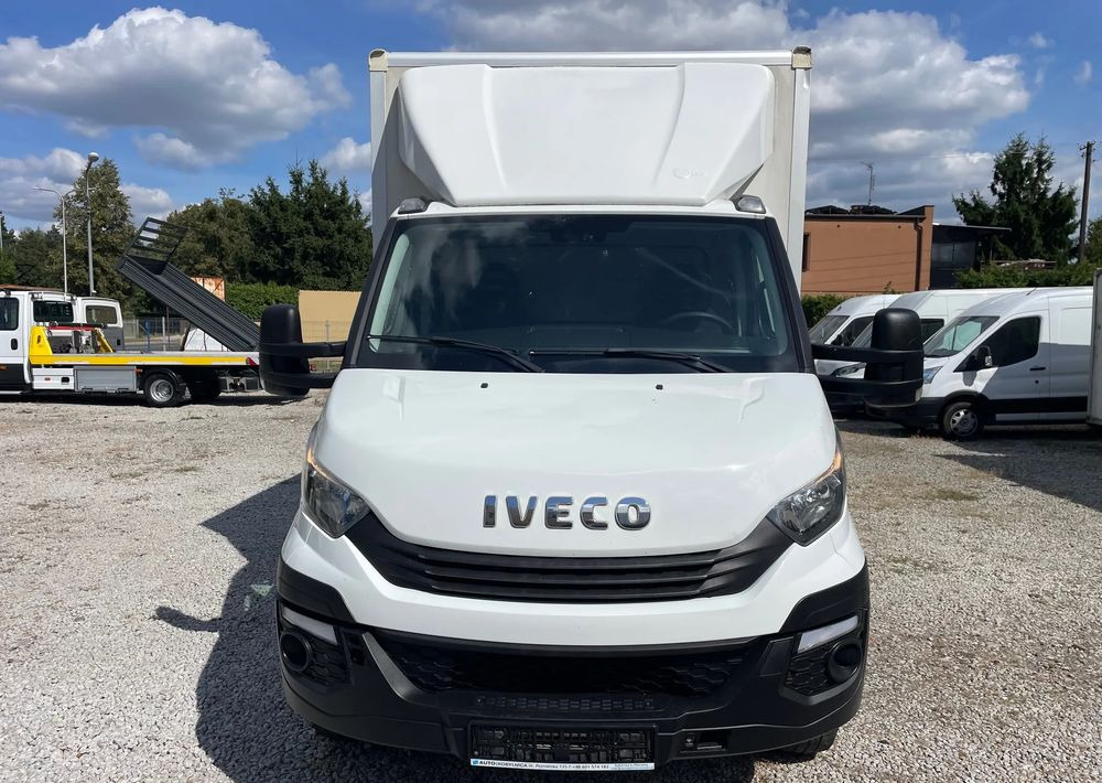 Iveco Daily 72c18 Kontener winda 2017r - Varebil med kasse: billede 2 Iveco Daily 72c18 Kontener winda 2017r - Varebil med kasse: billede 2