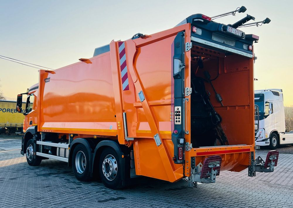 Mercedes-Benz Actros 2533 / 6x2 Śmieciarka / Zoeller Medium X2 / - Affaldsmaskine: billede 4 Mercedes-Benz Actros 2533 / 6x2 Śmieciarka / Zoeller Medium X2 / - Affaldsmaskine: billede 4